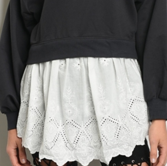 NINETY NINE Long Sleeve Black With White Eyelet Trim Tunic Top Only Sz Small NWT - Picture 2 of 5